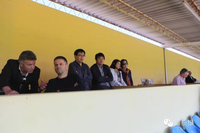 ���ǻ��𡱺���������Ŀ������ѵ�������Ի�����