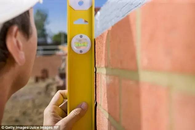 ������ש���������Ǽ��ˣ���н��ǧ�����Σ����������øɣ�����ֿ������������񹤣���������