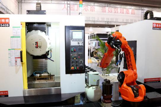 2016�й������ݣ�����װ���߻����˲����������޹㽻_��չ�ݳɹ�����