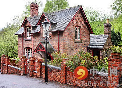 Ӣ������