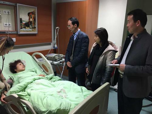 �й�����