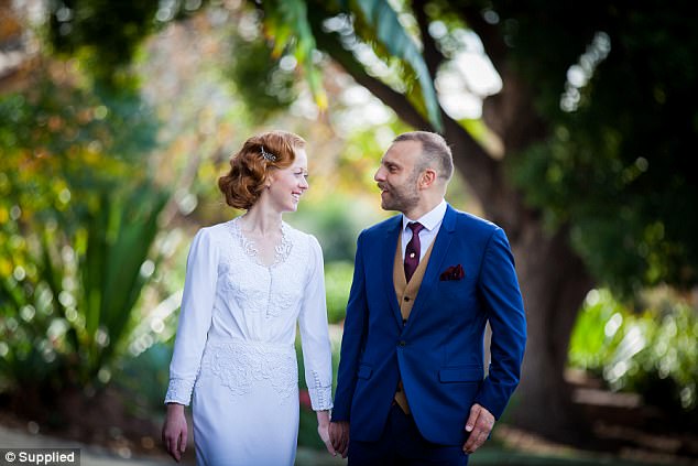 ī��������컷������ û�в����κ�����