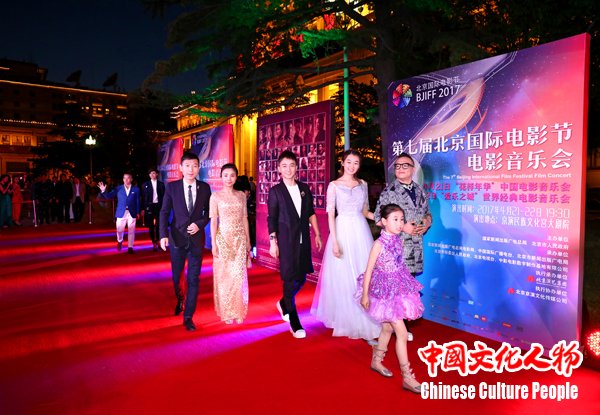 ���Ԫ��ٻ�μӵ��߽챱�����ʵ�Ӱ�����ֻ�