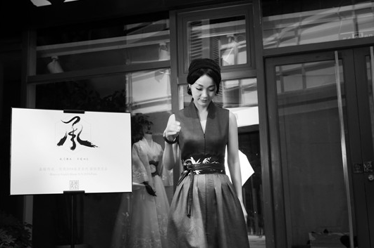 ��櫴�˵������㼴����Ļ����Ӣ���ǻ���ѧ�뾫տ����ڹ���й��Ļ�