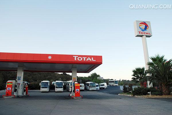 yu7-1337276.jpg yu7-1337276.jpg