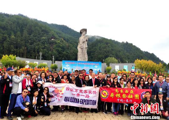 ��������ͼ�ĸ�׺ӹ㳡��Ӱ����������� ��