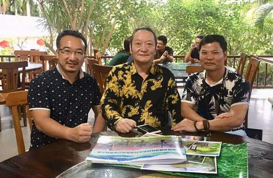 �紺�����ǿ���ֱ��С����