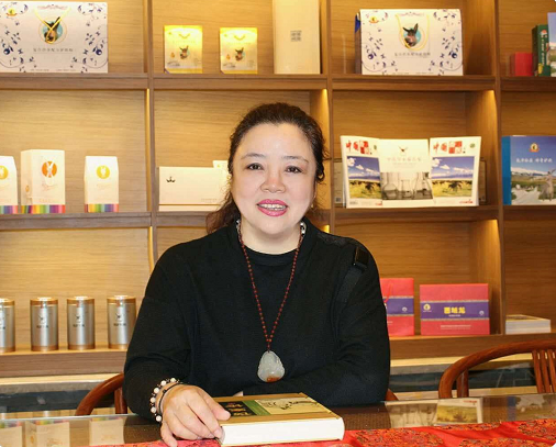 “中国驴奶第一人”陈义飞为扶贫走进云南 “中国驴奶第一人”陈义飞为扶贫走进云南