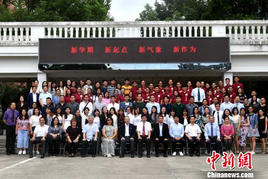 ͼΪʦ����Ӱ��������� ��