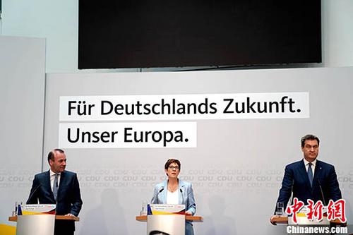 Ĭ�˶��½�����ѡ��֮��_��ִ�����˵�������Ⱥ������