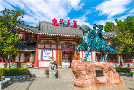 ȫ����Ψһ���԰�ˮ������Ȫ��_û�������ں�Դ������